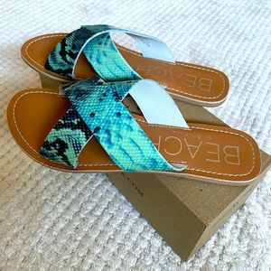 ‼️SOLD‼️ Matisse Beach Line Slides